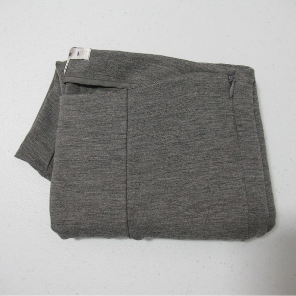 CAbi Newport Gray Slim Leg Pant Size 6 Style 814 - Picture 16 of 17